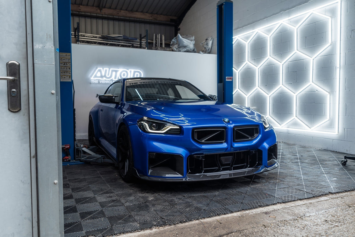 BMW M2 G87 Pre-Preg Performance Carbon Fibre Front Grilles by FORM (2023+) - Evolve Automotive