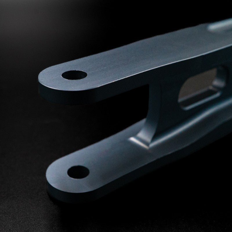 Suspension Secrets Adjustable Rear Billet Traction Arms - BMW 1M - Evolve Automotive