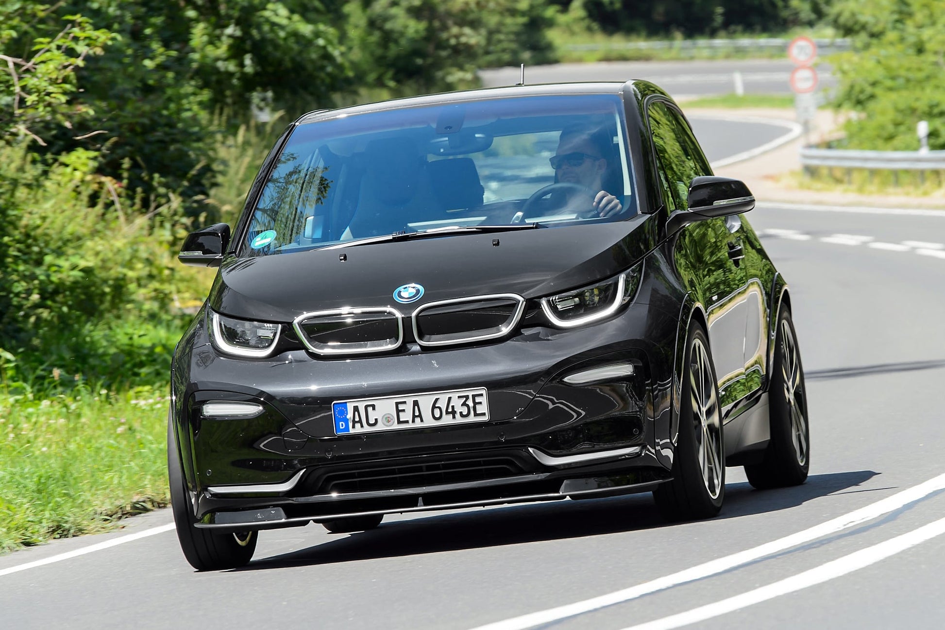 AC Schnitzer Front Splitter for BMW i3 / i3S ( LCI ) - Evolve Automotive