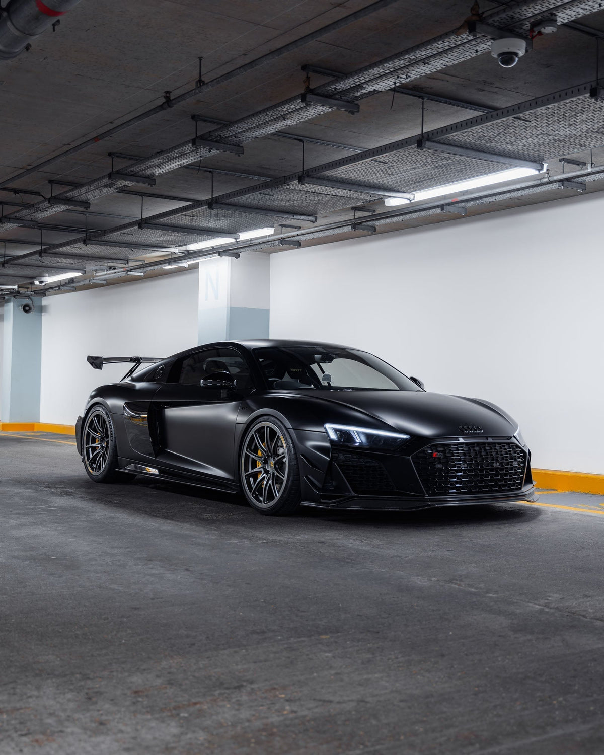 Audi R8 4S Facelift Pre-Preg Carbon Fibre Front Splitter by FORM - Evolve Automotive