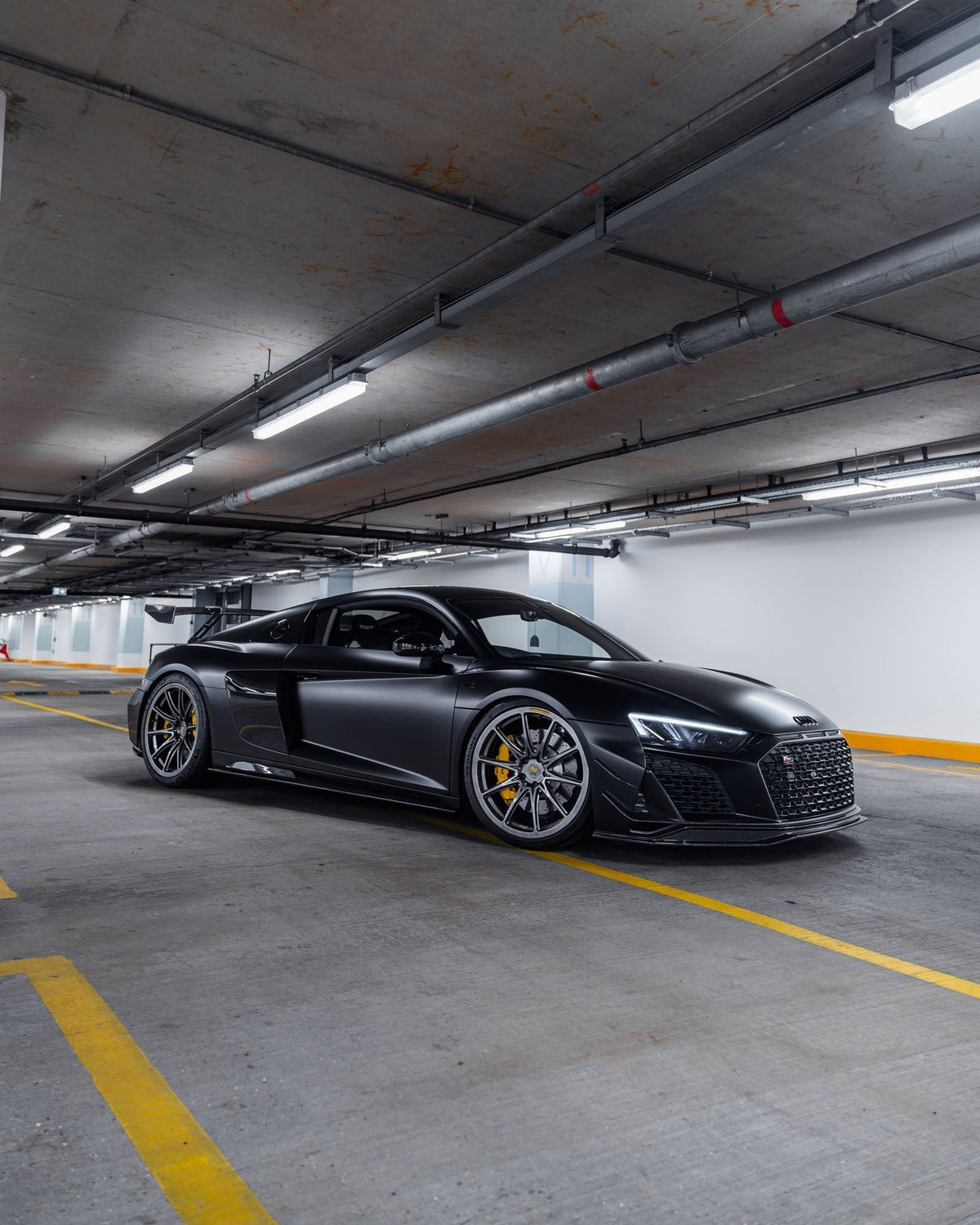 Audi R8 4S Facelift Pre-Preg Carbon Fibre Front Splitter by FORM - Evolve Automotive