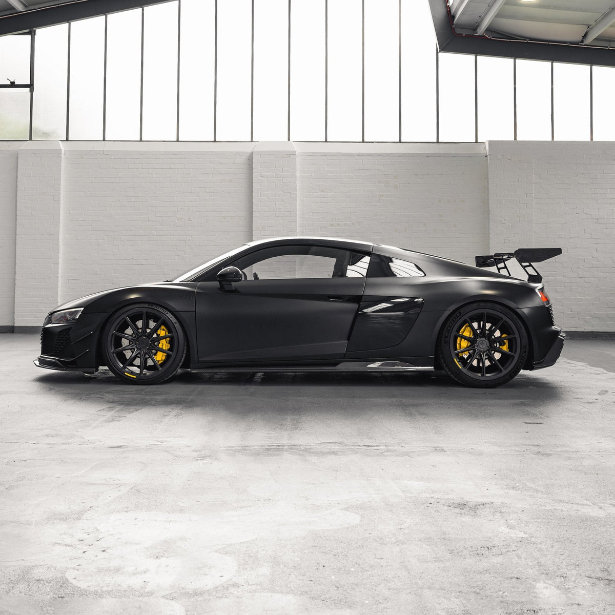 Audi R8 4S Facelift Pre-Preg Carbon Fibre Rear Diffuser by FORM - Evolve Automotive