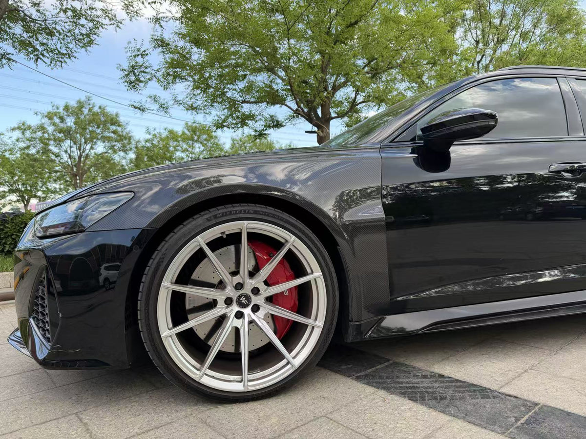 Audi RS6 C8 Carbon Fibre GT Front Fenders by FORM (2020+) - Evolve Automotive