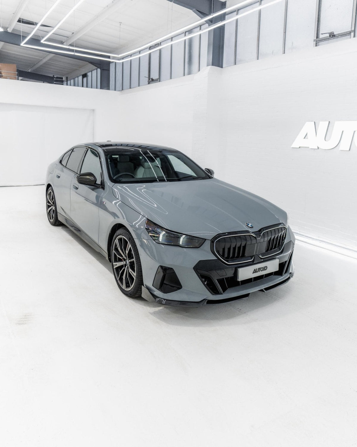 BMW 5 Series G60 G61 M Sport Pre-Preg Carbon Fibre Front Splitter by FORM (2024+) - Evolve Automotive