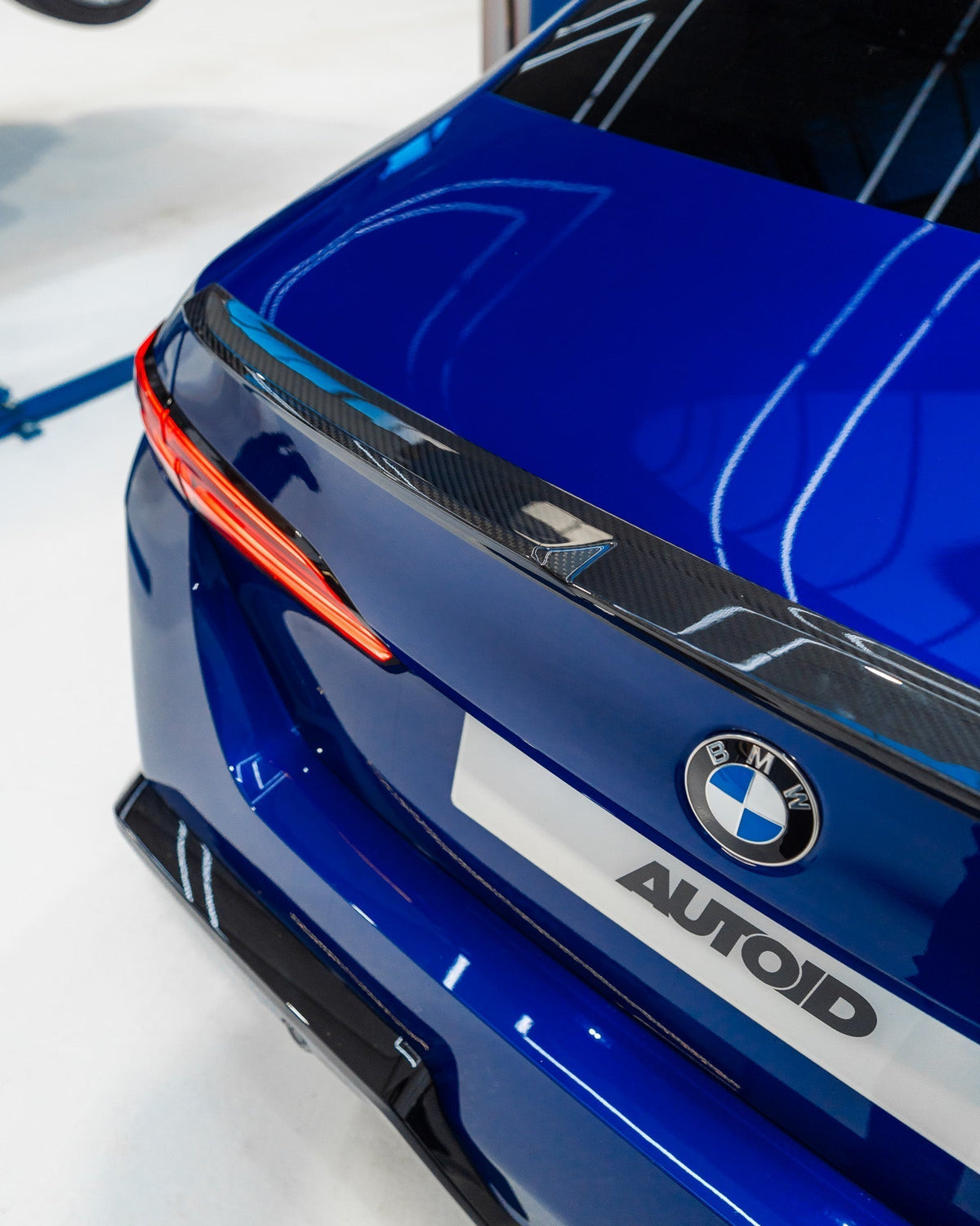 BMW 5 Series G60 & M5 G90 Pre-Preg Carbon Fibre Rear Spoiler by FORM (2024+) - Evolve Automotive