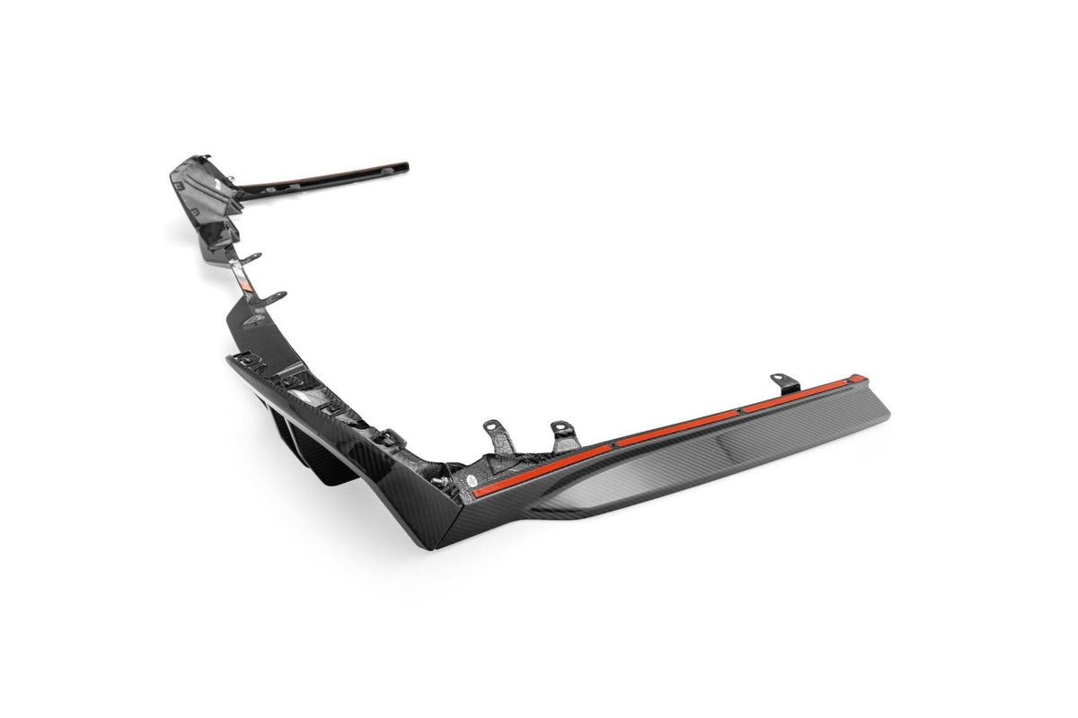BMW 5 Series & i5 G60 G61 Pre-Preg Carbon Fibre Rear Diffuser by FORM (2024+) - Evolve Automotive