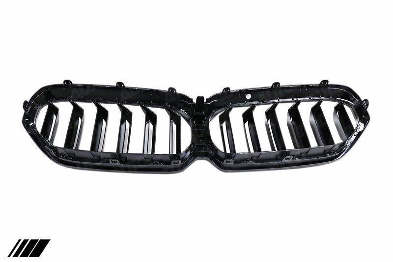 BMW 5 Series LCI G30 G31 Gloss Black Kidney Grilles (2020 - 2023) - Evolve Automotive