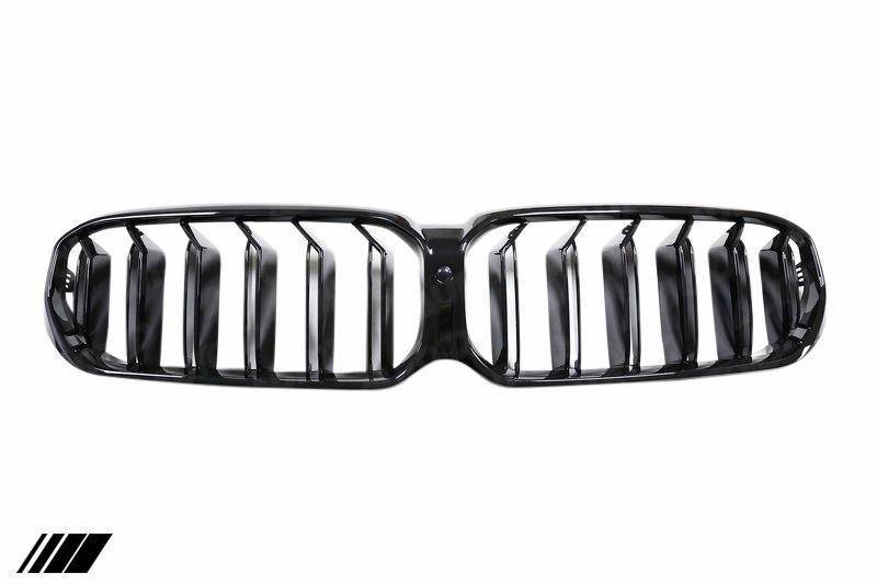 BMW 5 Series LCI G30 G31 Gloss Black Kidney Grilles (2020 - 2023) - Evolve Automotive