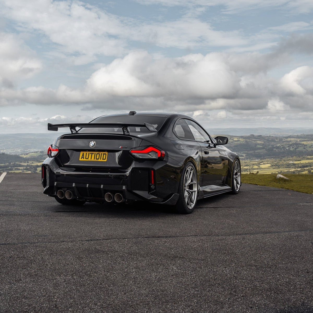 BMW M2 G87 Pre-Preg Carbon Fibre Rear Diffuser by FORM (2023+) - Evolve Automotive