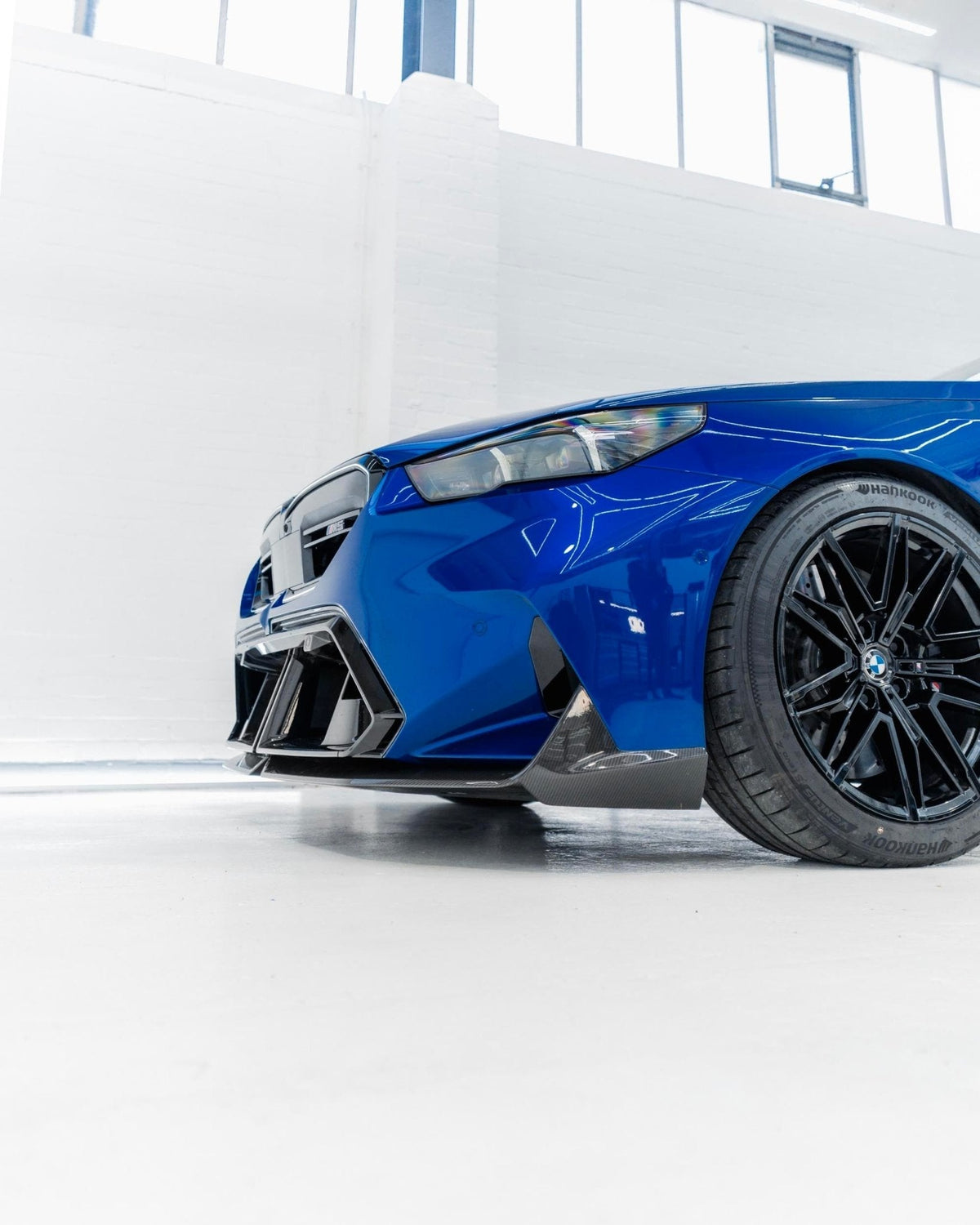 BMW M5 G90 G99 Pre-Preg Carbon Fibre Front Splitter by FORM (2024+) - Evolve Automotive