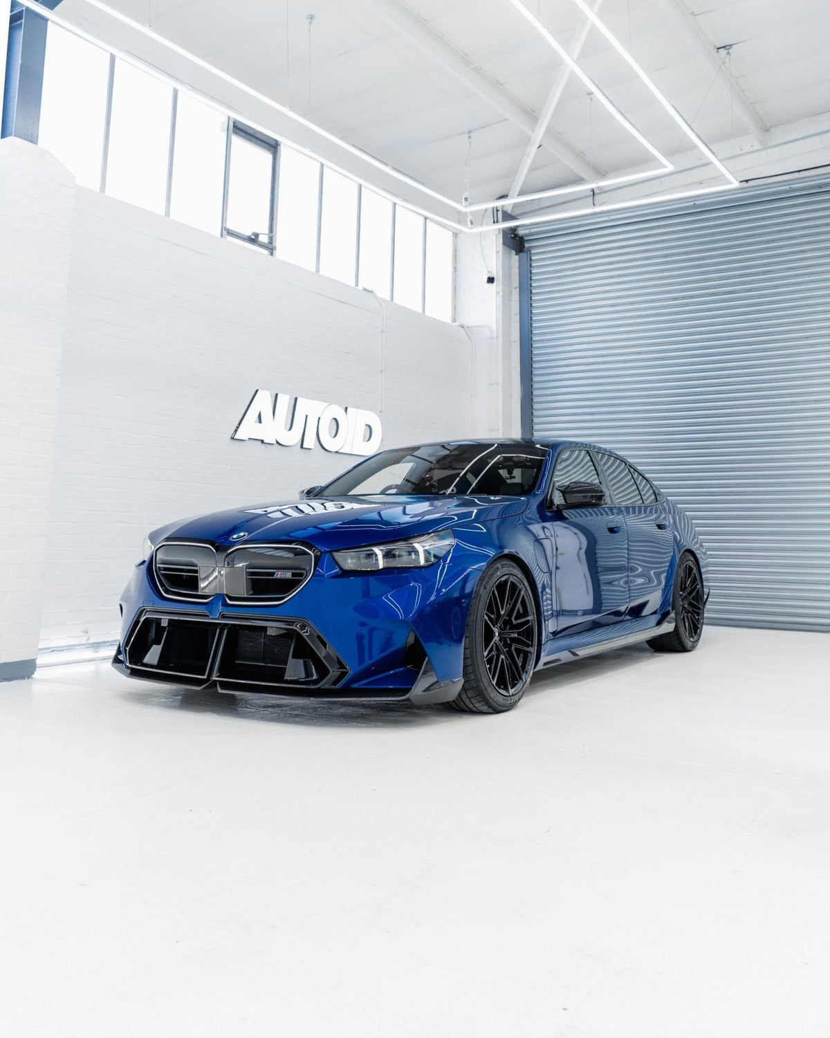 BMW M5 G90 G99 Pre-Preg Carbon Fibre Front Splitter by FORM (2024+) - Evolve Automotive