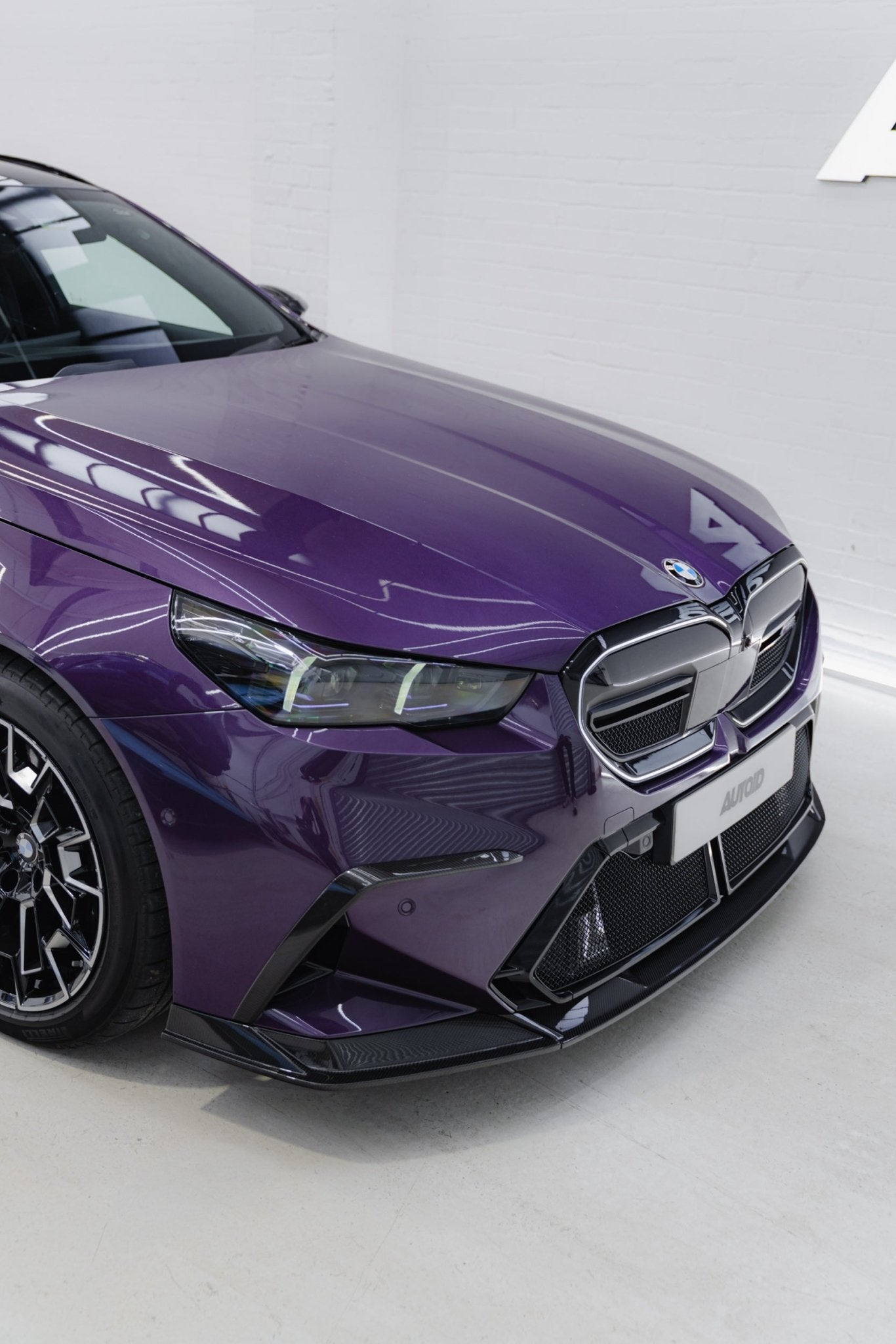 BMW M5 G90 G99 Pre - Preg Carbon Fibre PR - 1 Front Lip by Trevora (Single Piece) - Evolve Automotive