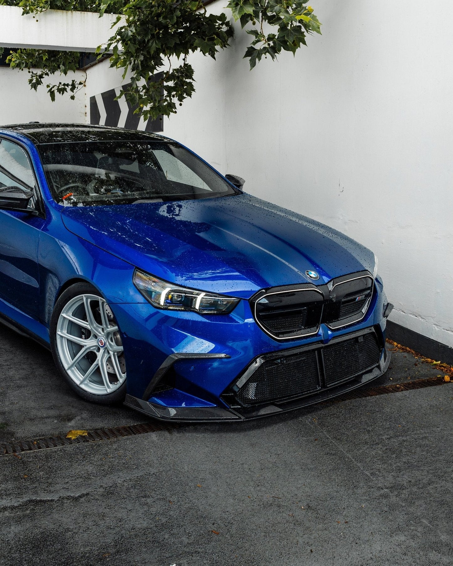 BMW M5 G90 G99 Pre - Preg Carbon Fibre PR - 1 Front Lip by Trevora (Single Piece) - Evolve Automotive