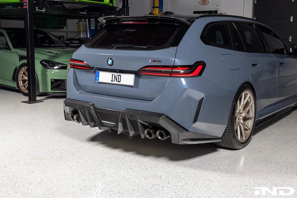 BMW M5 G90 G99 Pre - Preg Carbon Fibre PR - 1 Rear Diffuser by Trevora - Evolve Automotive