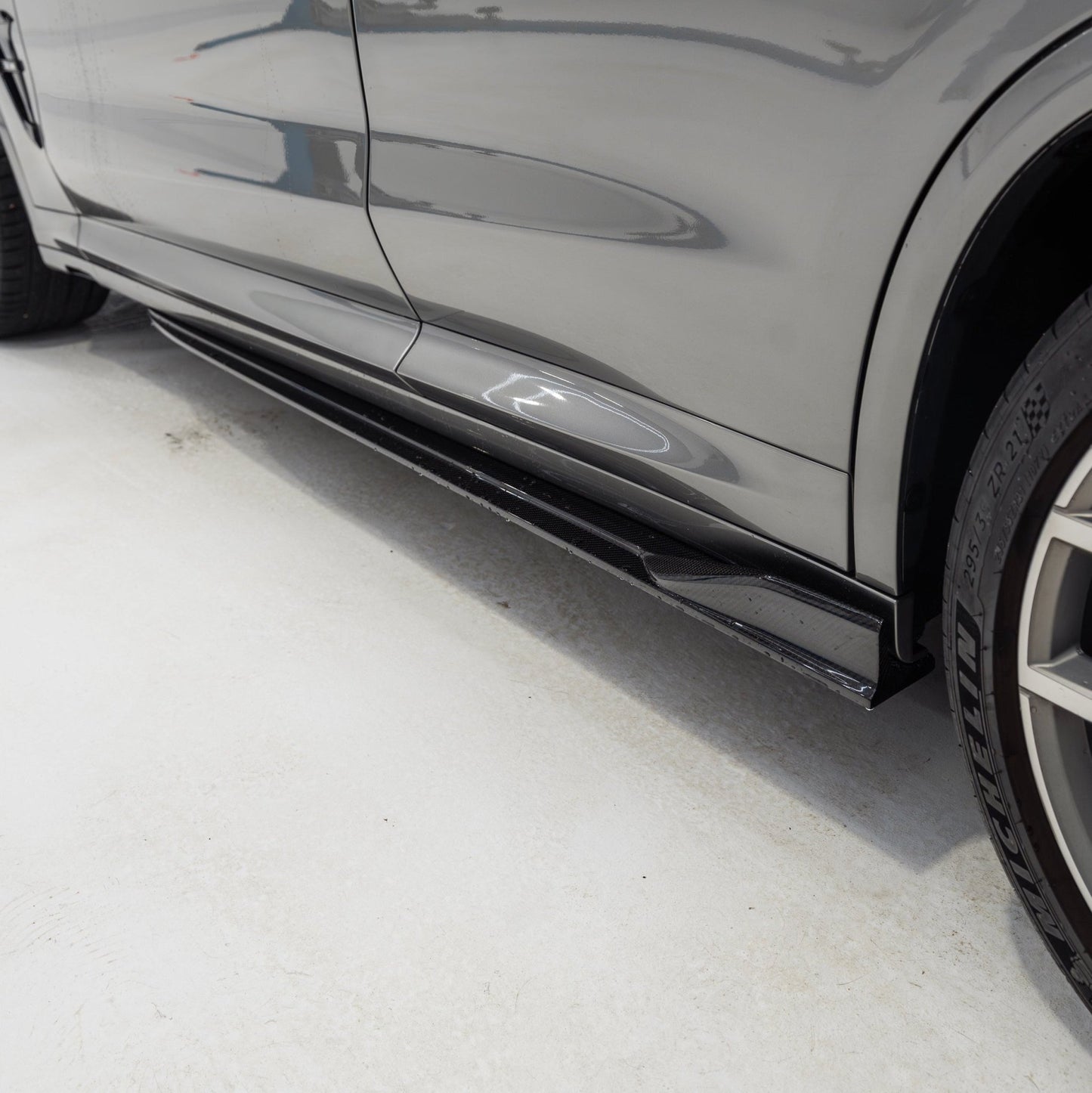 BMW X3M F97 & X4M F97 Carbon Fibre Side Skirts by Trevora (2019+) - Evolve Automotive