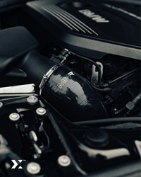 MMX Silicone Intake Hose - BMW F20 M140i | F22 M240i | F30 340i | F32 440i - Evolve Automotive