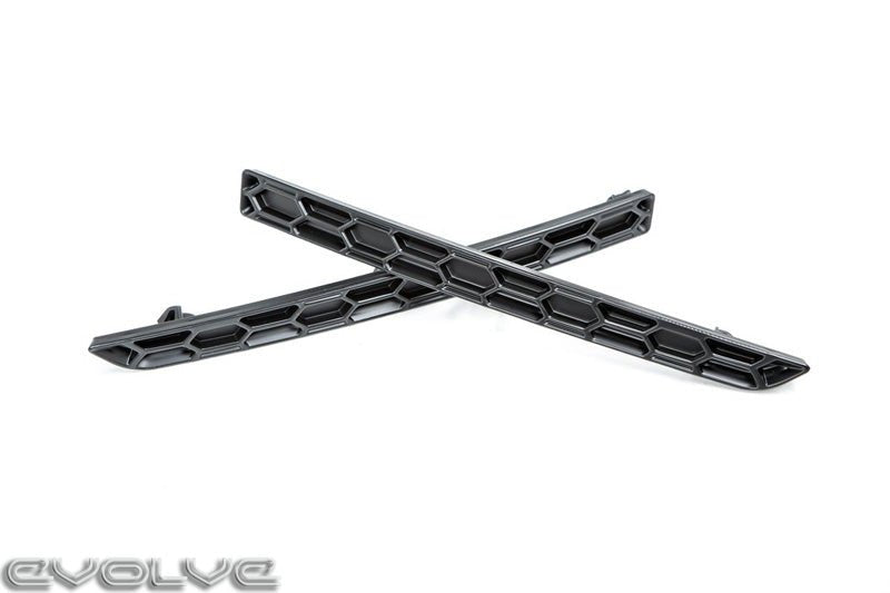 Acexxon Honeycomb Rear Reflector Inserts - BMW F80 M3 | F82 | F83 M4 - Evolve Automotive
