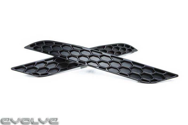 Acexxon Honeycomb Rear Reflector Inserts - VW Golf MK7.5 R | GTI - Evolve Automotive