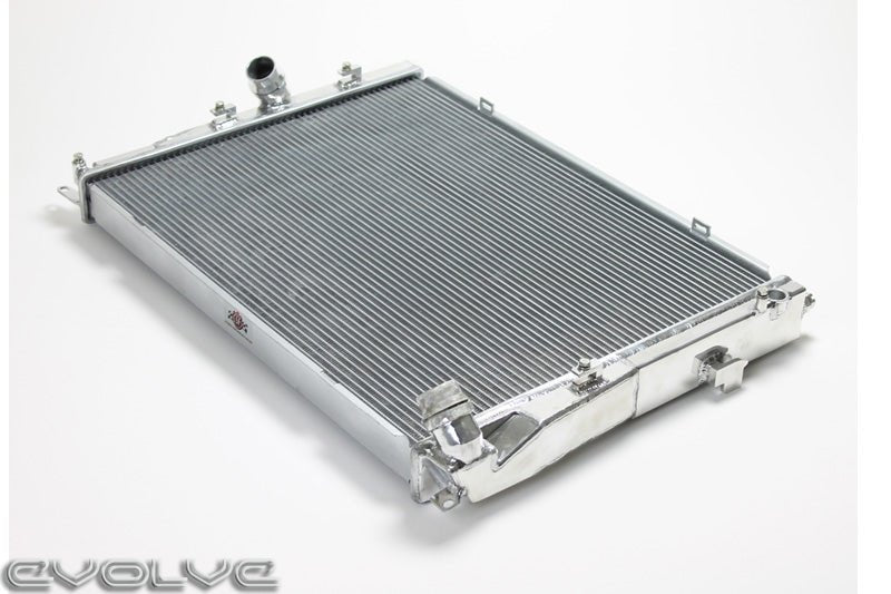 CSF Radiator | 93-99 BMW M3 (E36) / 92-95 BMW 320i / 92-98 BMW 323 / 92-98 BMW 325 / 94-98 BMW 328